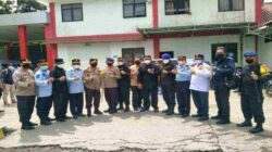 Plt. Kalapas Karanganyar Dampingi Kapolda Jateng dan Kakanwil Jateng Tinjau Kebakaran Kapal di Dermaga Wijayapura Cilacap