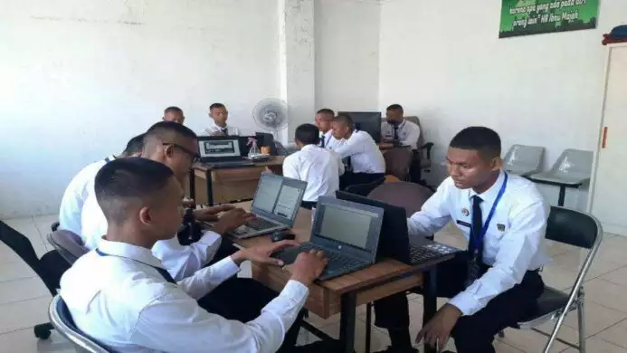 cpns 2021 lapas pasir putih nk ikuti pelatihan dasar melalui aplikasi massive open online course