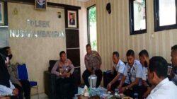 Pererat Silaturahmi Setelah Lebaran, Bapas Berkunjung ke Polsek Nusakambangan