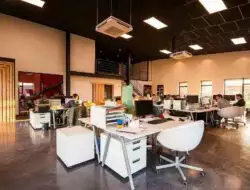 5 Tips Menjaga Kesehatan saat Kembali Bekerja di Kantor (WFO)