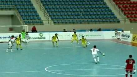 Timnas Futsal Indonesia Menang 3-0, Gol Pertama Karena Kiper Malaysia Petakilan