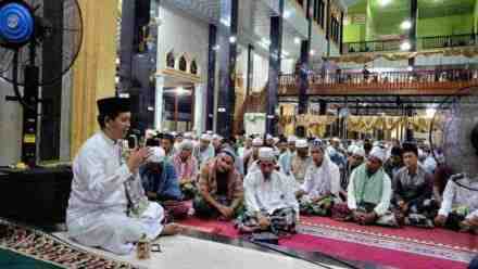 KH Ali M Abdillah: Kenapa Harus Bertarekat Mu’tabarah?
