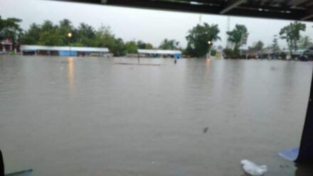 Diguyur Hujan Lebat Tiga Jam, Alun Alun Gandrungmangu Tergenang