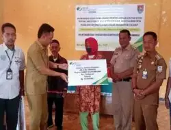 2 Ahli Waris di Rawajaya, Terima Santunan JKM Dari BPJS ketenagakerjaan