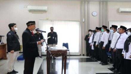 120 Orang Anggota PPK Kecamatan Dilantik