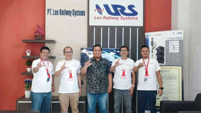 Komisaris BUMN Priyo Anggoro Bersama seluruh Direksi PT Len Railway Systems