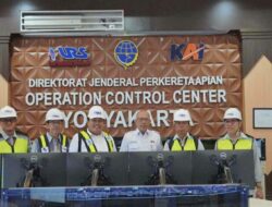 Komisaris BUMN PT. Len Railway Systems Lakukan Monev di Stasiun Lempuyangan Yogyakarta