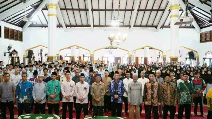 Pelepasan 210 santri MBS Zam zam sebagai Duta Dai Ramadhan