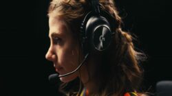 Headset Gaming Logitech G PRO X 2 Lightspeed dengan PRO-G GRAPHENE Audio Drivers
