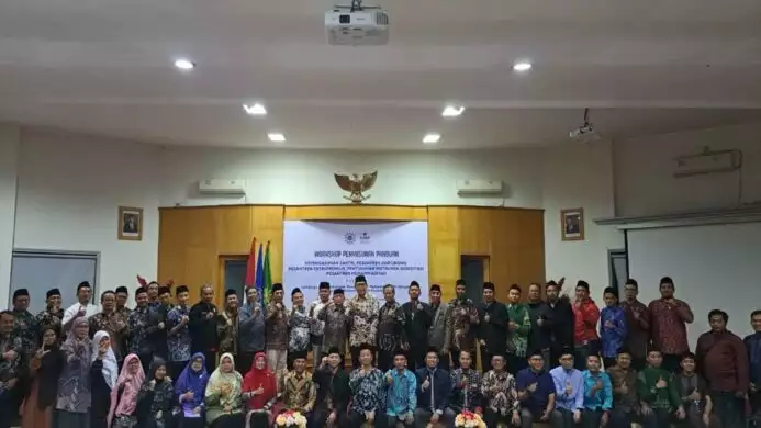 Para peserta Workshop Penyusunan Panduan Pesantren Muhammadiyah