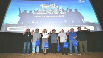 Nasabah bank bjb Sambut Meriah bjb WideScreen Expendables 4 di Gandaria City Jakarta