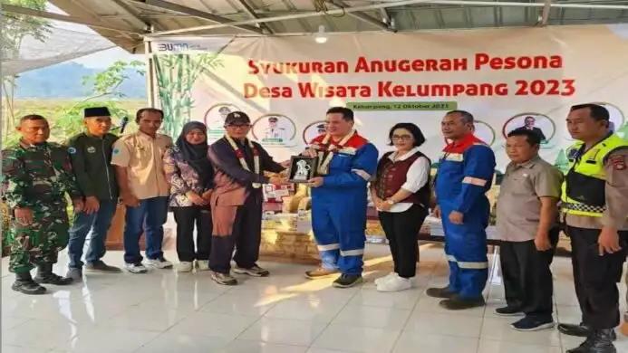 syukuran anugerah desa wisata kelumpang