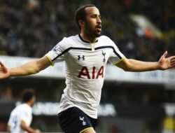 Mantan Bintang Tottenham ini Menangis Kontraknya di Liga Primer Tak Diperpanjang