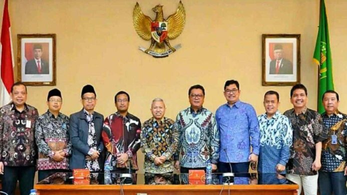 Pos Indonesia teken nota kesepahaman dengan Kemenag
