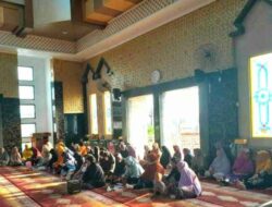 Pengasuh PPM MBS Bumiayu Mengisi Kajian Ahad Pagi di Masjid Iqro Kluwut Bulakamba Brebes