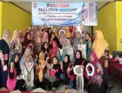 Pelatihan Kerajinan Makrame di Cipari Menggaungkan Semangat Ekonomi Rumah Tangga