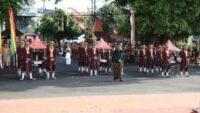 Pusaka Banyumas Dikirab, Masyarakat Antusias Menyaksikan