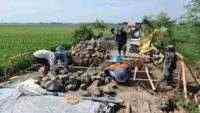 Satgas TMMD Kodim Cilacap Garap Gorong – gorong Plat Beton