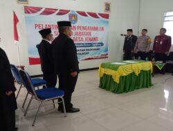 Babinsa Koramil Majenang Menghadiri Pelantikan dan Pengambilan Sumpah Jabatan Kepala Dusun