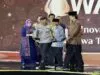 kapolda jateng terima penghargaan detik jateng jogja award 2024