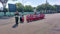 Tanamkan Nilai Kebangsaan Sejak Dini, Paud al-Firdaus Kunjungi Markas Kodim Cilacap