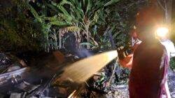 Bakar Sampah, Gudang Kayu Bakar di Sidareja Cilacap Terbakar
