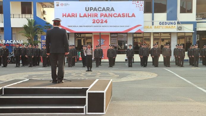 polresta cilacap menggelar upacara hari lahir pancasila