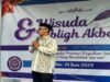 Ketua LP2 PWM Jawa Tengah menyampaikan Tausyiah pada acara Wisuda dan Pelepasan Santri Kelas IX Angkatan ke-4 Pondok Pesantren Muhammadiyah ‘Aasyiqul Qur’an Sirampog Brebes