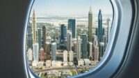 Program Visa Emas: Pengenalan Visa Emas telah menarik individu dan pengusaha dengan kekayaan bersih tinggi untuk berinvestasi di Dubai.