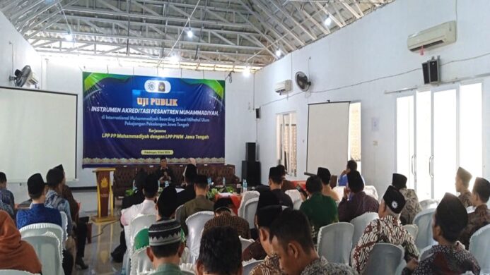 Sambutan Ketua LPP PP Muhammadiyah, KH.Dr.Maskuri, M.Ed pada acara Uji Publik Instrumen Akreditasi PesantrenMu Jawa Tengah