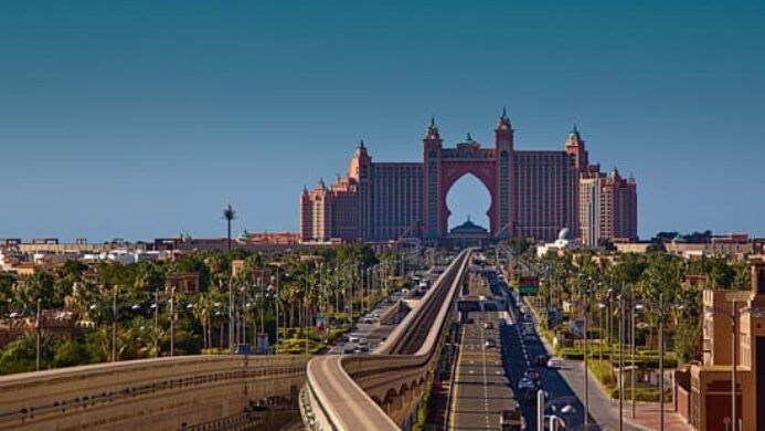 Atlantis The Palm (Sumber: Google Lens)