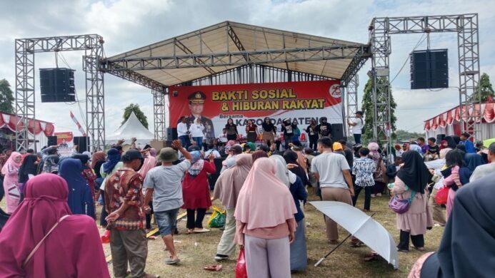 polda jateng gelar baksos dan hiburan rakyat di cilacap