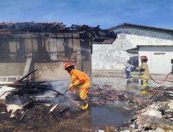 Tempat Parkir Djuifa di Cilacap Selatan Terbakar