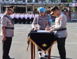 Kapolresta Cilacap Pimpin Upacara Serah Terima Jabatan Wakapolresta Cilacap