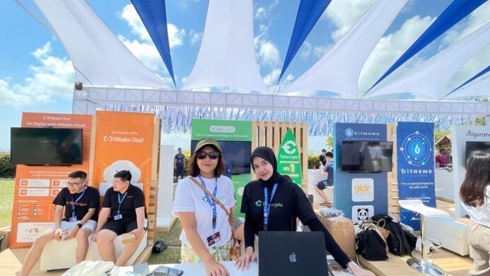 Booth Tokocrypto di Coinfest Asia 2023 Sumber Tokocrypto