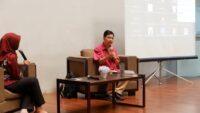 Menghadapi Era Disrupsi: Pentingnya Knowledge Management Capability bagi Keberlangsungan Bisnis