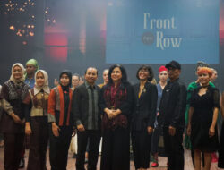 Semarak Kreativitas Mahasiswa Fashion Program BINUS University di Front Row Paris 2024