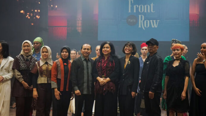 BINUS University di Front Row Paris 2024