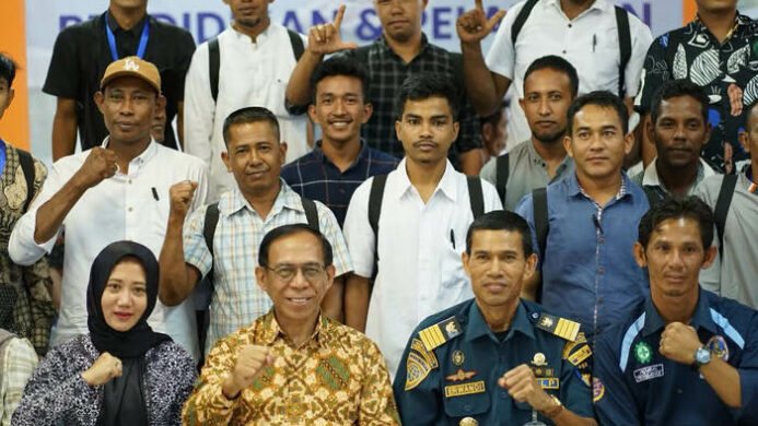 Diklat Tenaga Bongkar Muat (Port Academy)