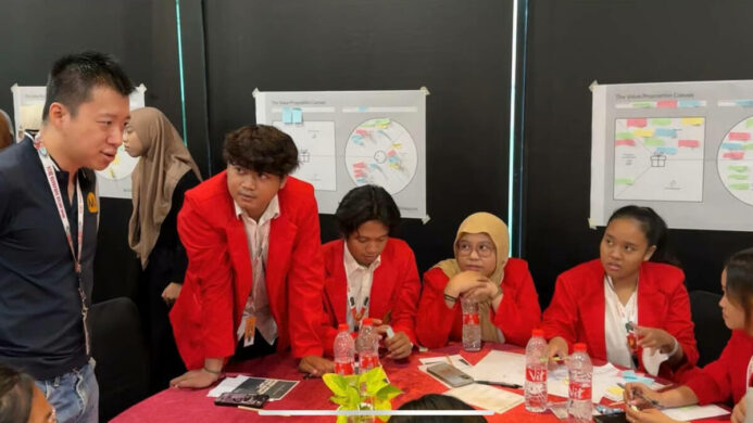 Dokumentasi Berita (Sumber: Maxy Academy)