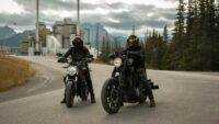 Biker Sejati Harus Tahu! Intip 5 Tas Bodypack yang Pas Menghiasi Motor Kamu