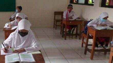 Resmi, Pemerintah Memastikan Tetap Ada Pembelajaran Di Bulan Ramadhan Tahun 2025
