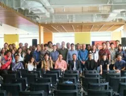 RevComm Kenalkan MiiTel di Morning Pitch Asia