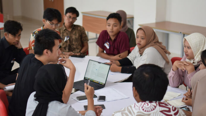 Perjalanan Mahasiswa Magang di MAXY Academy Lewat Program MSIB