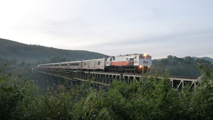 KAI Group Dorong Transportasi Berkelanjutan, Layani 78,5 Juta Penumpang dalam Dua Bulan Pertama 2025