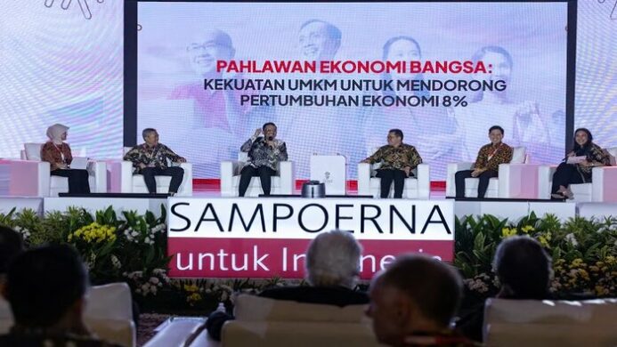 Acara Diskusi Panel Mengoptimalkan UMKM PT HM Sampoerna Tbk X CNN Indonesia