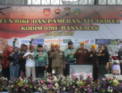 Masyarakat Antusias Hadiri Pameran Alutsista dan Fun Bike Kodim 0701/Banyumas