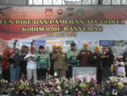 Masyarakat Antusias Hadiri Pameran Alutsista dan Fun Bike Kodim 0701/Banyumas