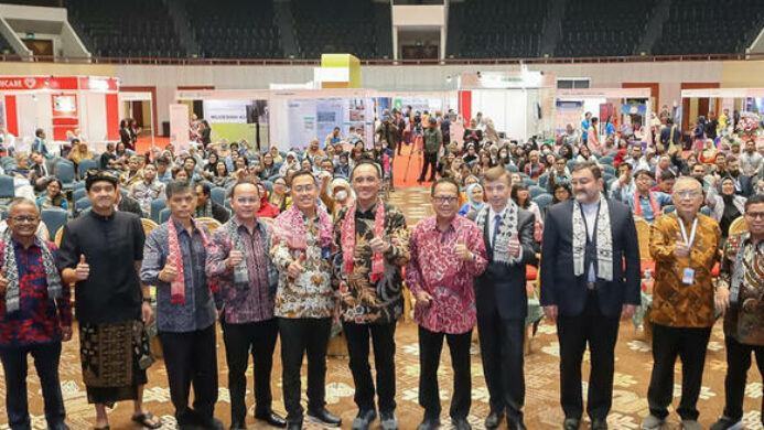 IMWT EXPO