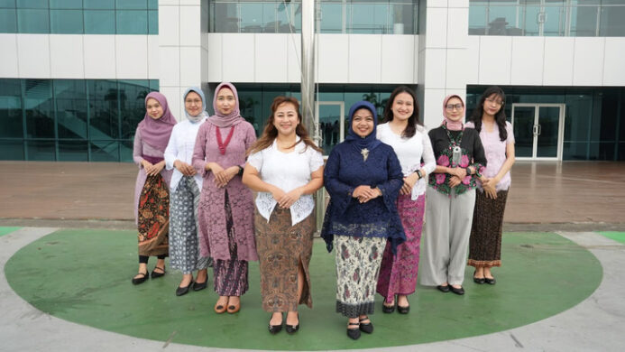 Dokumentasi memperingati Hari Kartini dari PT Pelindo Solusi Logistik (SPSL)